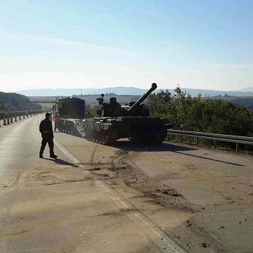 Obrázek článku: Tank zablokoval ranní provoz na dálnici