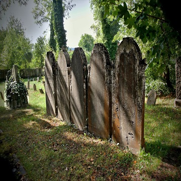 Obrázek článku: Předdušičkové vycházky na hranické hřbitovy