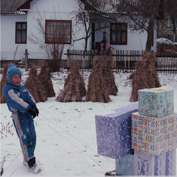Obrázek článku: Vánoční balíčky zahřejí u srdce 379 ukrajinských dětí v nouzi