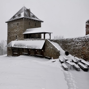 Obrázek článku: Navštívili jste nedalekou zříceninu hradu Starý Jičín s opravenou hradní věží?